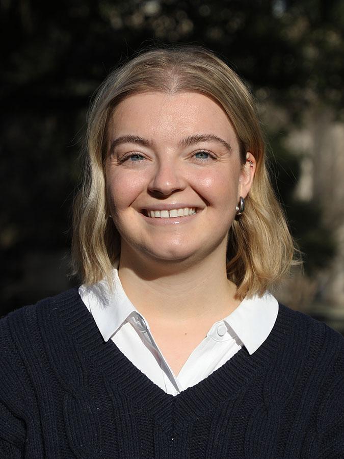 Katie Dunlap Headshot